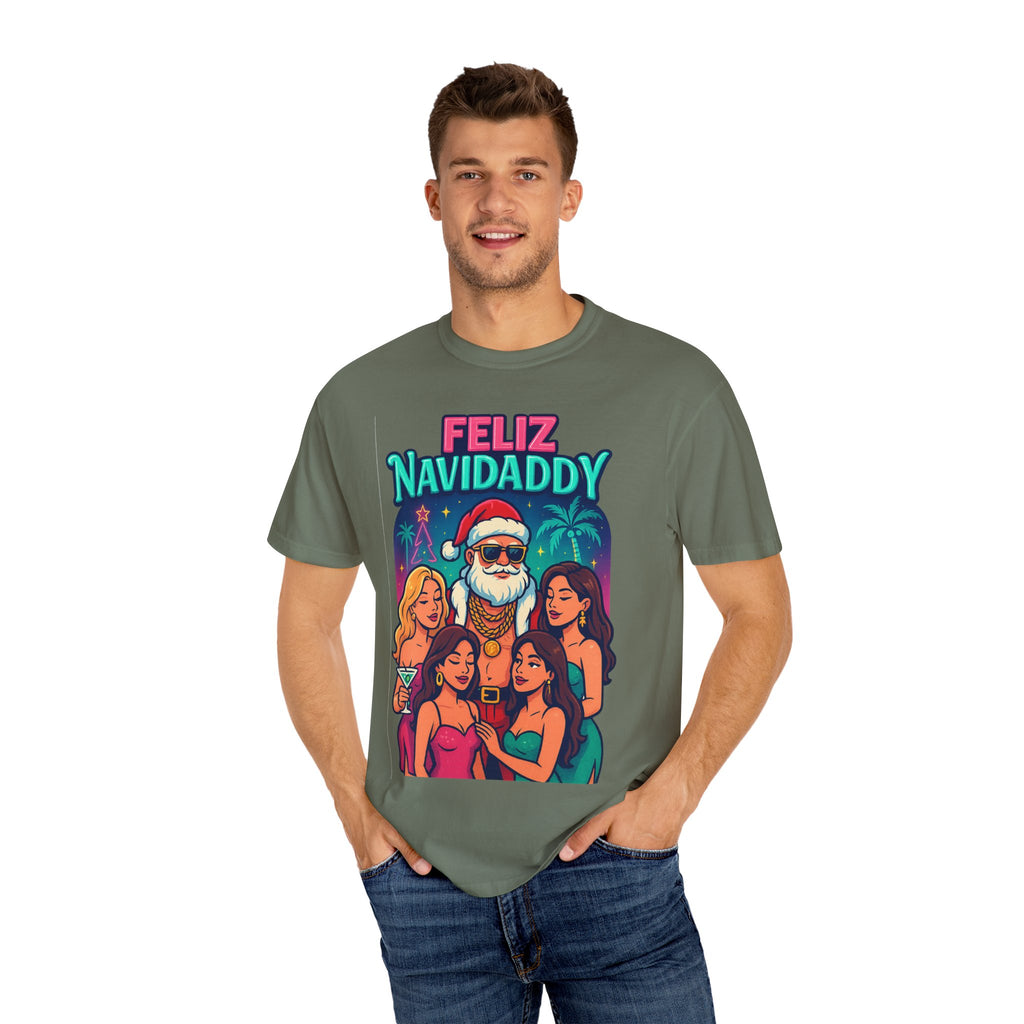 Santa with women Feliz Navidaddy T Shirt